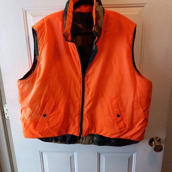 Vintage Winchester Reversible Insultated Vest - Picture 2 of 12